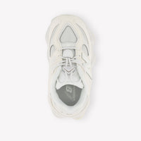 New Balance Iv9060 Balance Unisex Sneakers  White