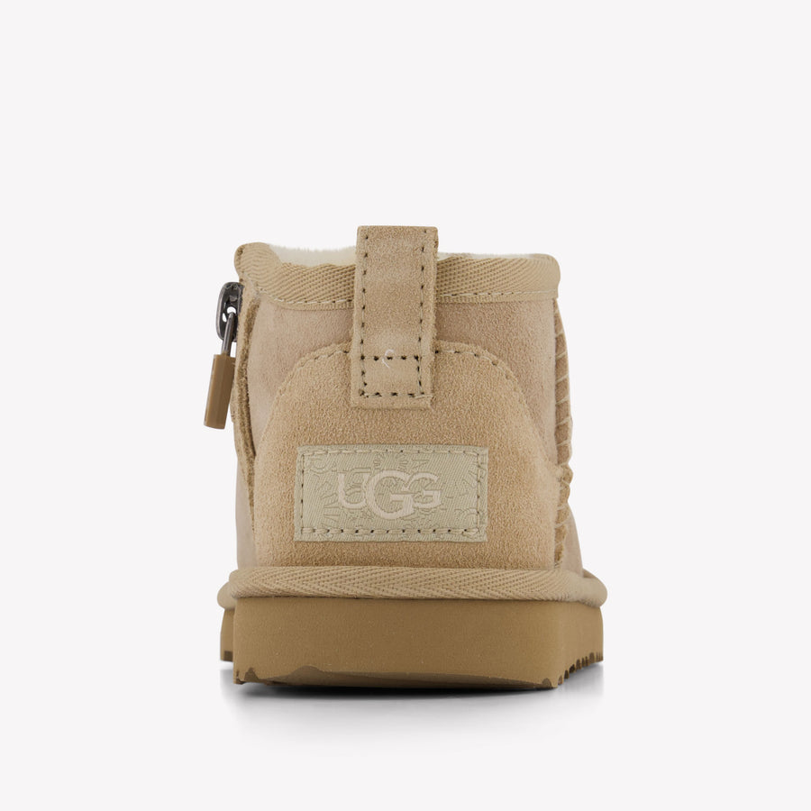UGG Unisex Boots In Sand
