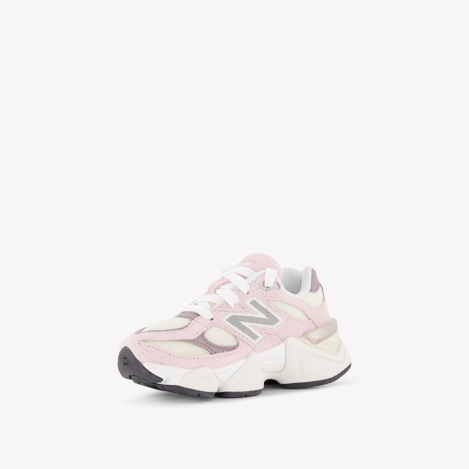 New Balance PC9060 Balance Unisex Sneakers in Licht Roze