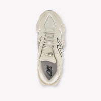 New Balance G9060 Unisex Sneakers in Beige