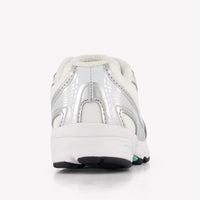 New Balance I740 Unisex Sneakers in Mint