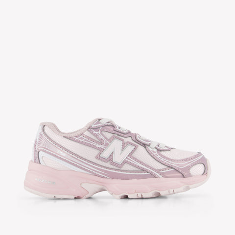 New Balance P740 Unisex Sneakers in Licht Roze