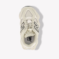 New Balance I9060 Balance Unisex Sneakers  Beige