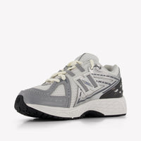 New Balance Unisex Sneakers In Silver