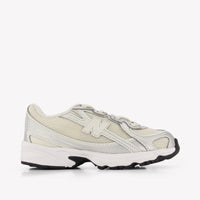 New Balance Unisex Sneakers In Off White