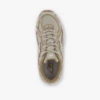 New Balance Unisex Sneakers In Beige