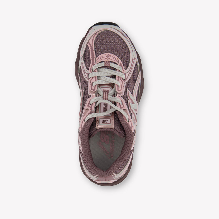 New Balance Unisex Sneakers In Light Pink