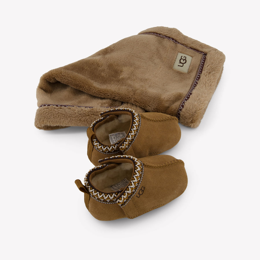 UGG Tasman & Lovey Baby Unisex Shoes in Camel