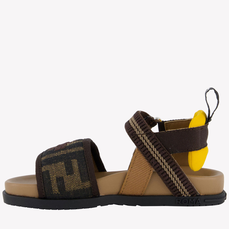 Fendi Unisex Sandalen In Bruin