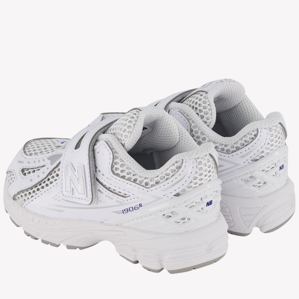 New Balance 1906 Unisex Sneakers in White