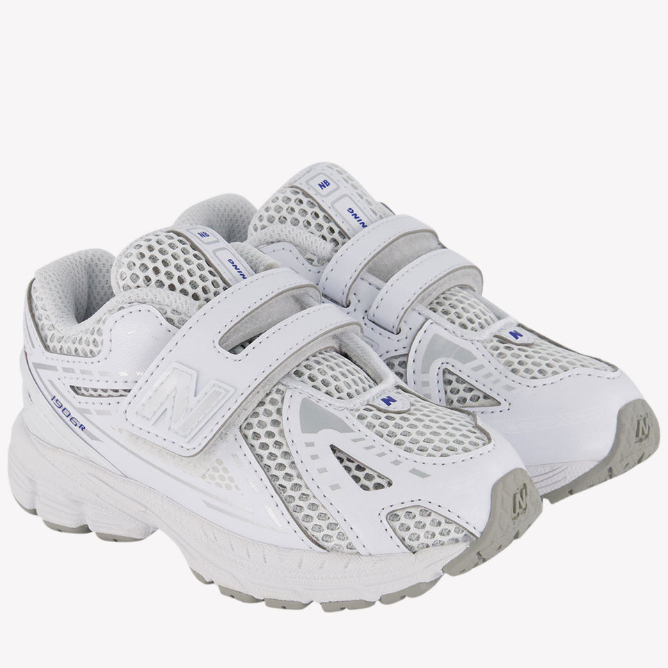 New Balance 1906 Unisex Sneakers in White