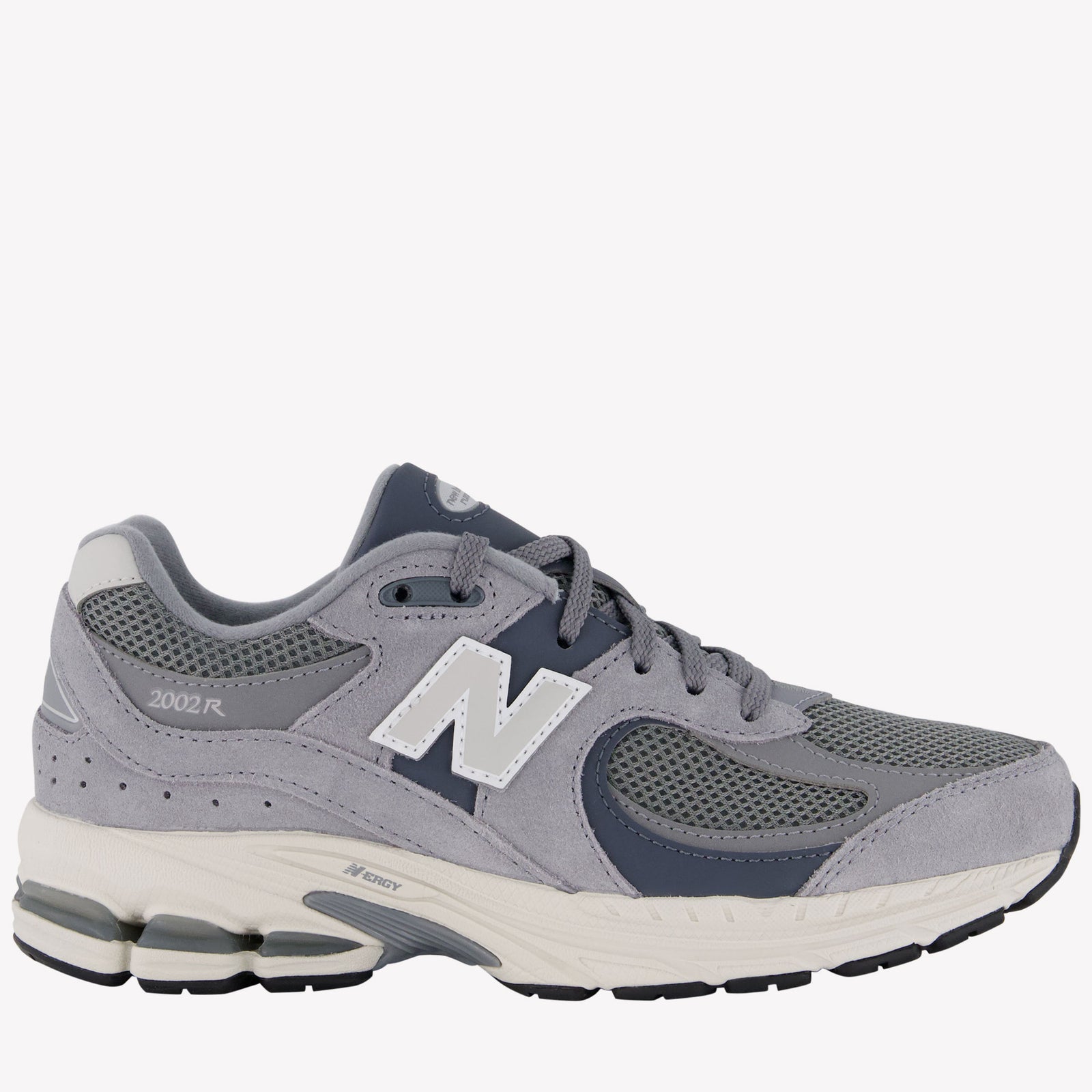 New Balance 2002 Unisex Sneakers in Gray