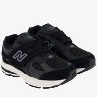 New Balance 2002 Unisex Sneakers  Black