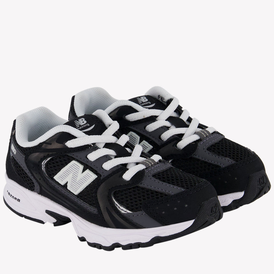 New Balance 530 Unisex Sneakers in Black