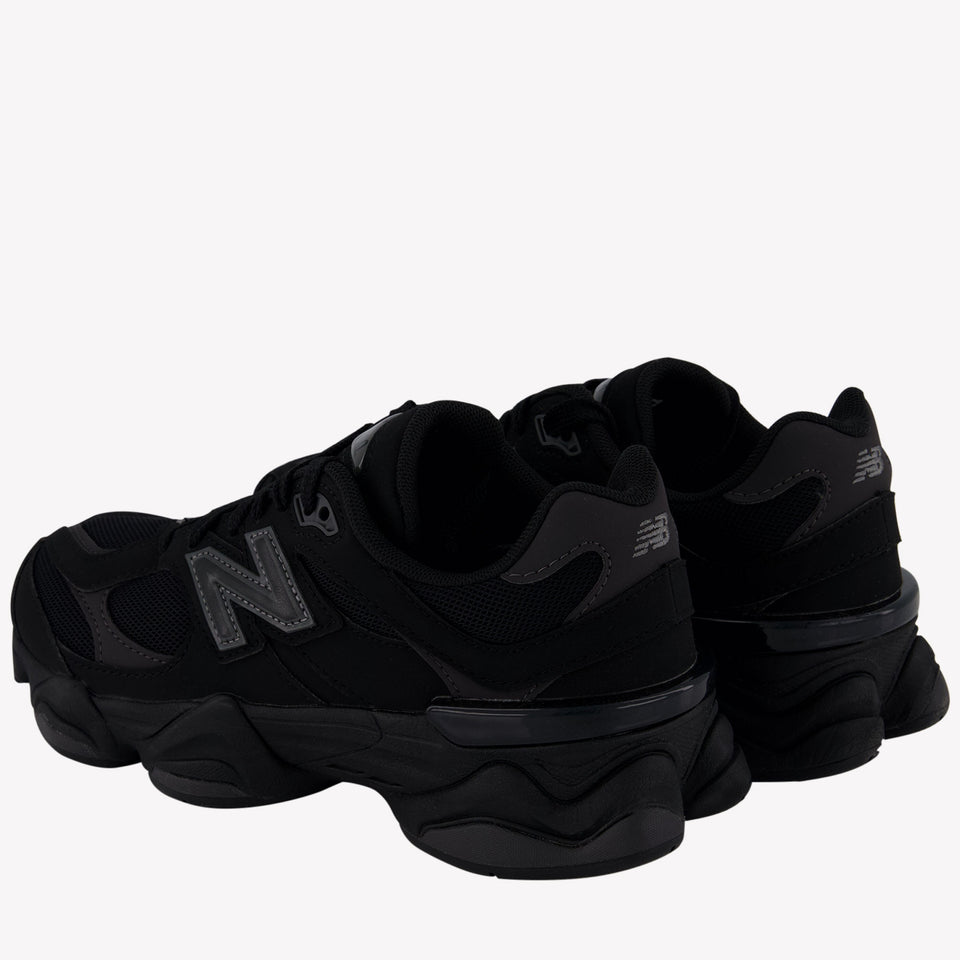 New Balance 9060 Unisex Sneakers in Black