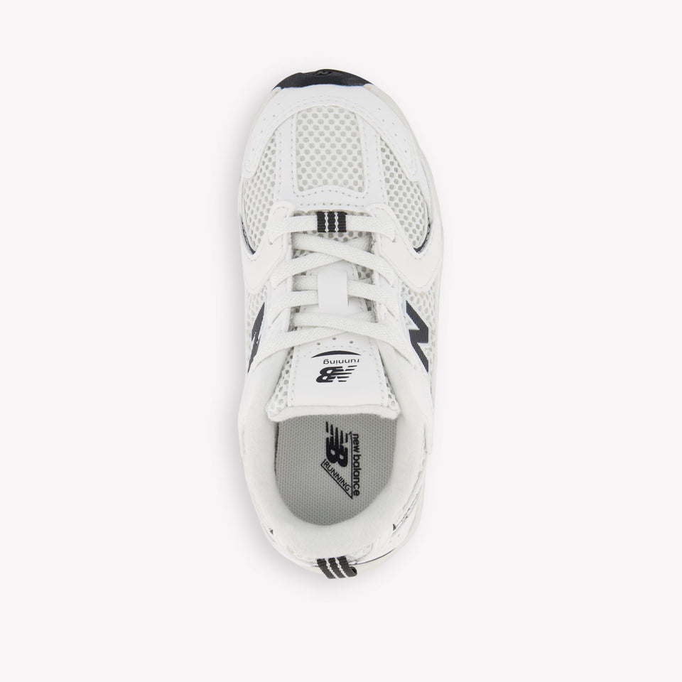 New Balance Unisex Sneakers In Wit
