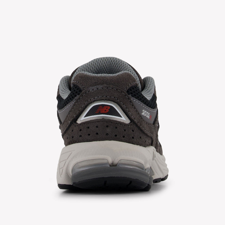 New Balance PC2002 Unisex Sneakers in Donker Grijs