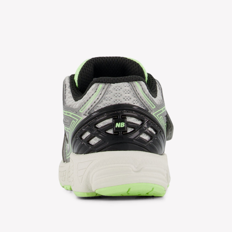New Balance IV1906 Unisex Sneakers in Fluor Groen