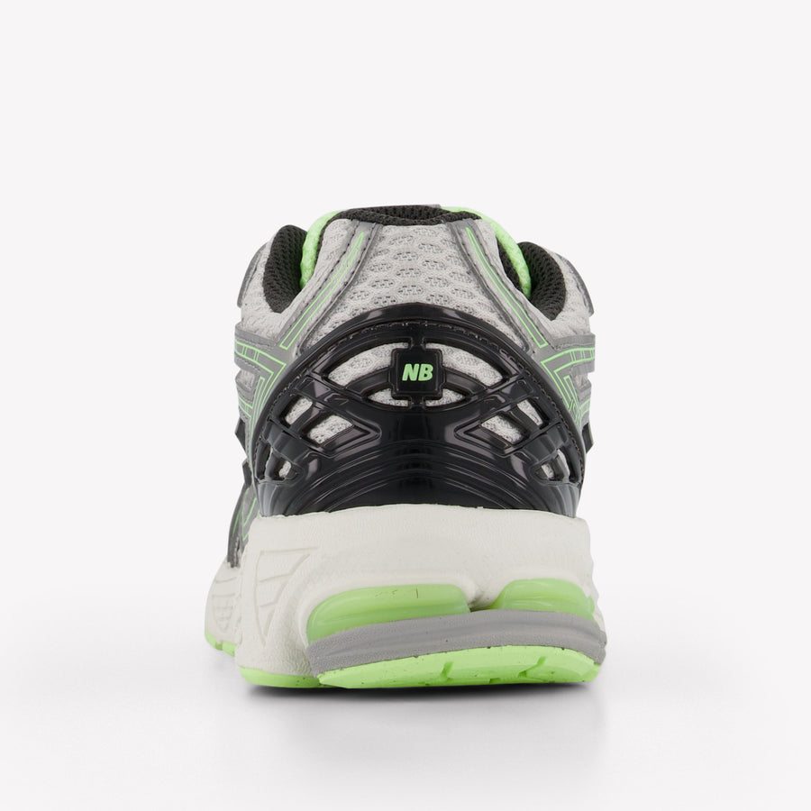 New Balance GC1906 Unisex Sneakers in Fluor Groen