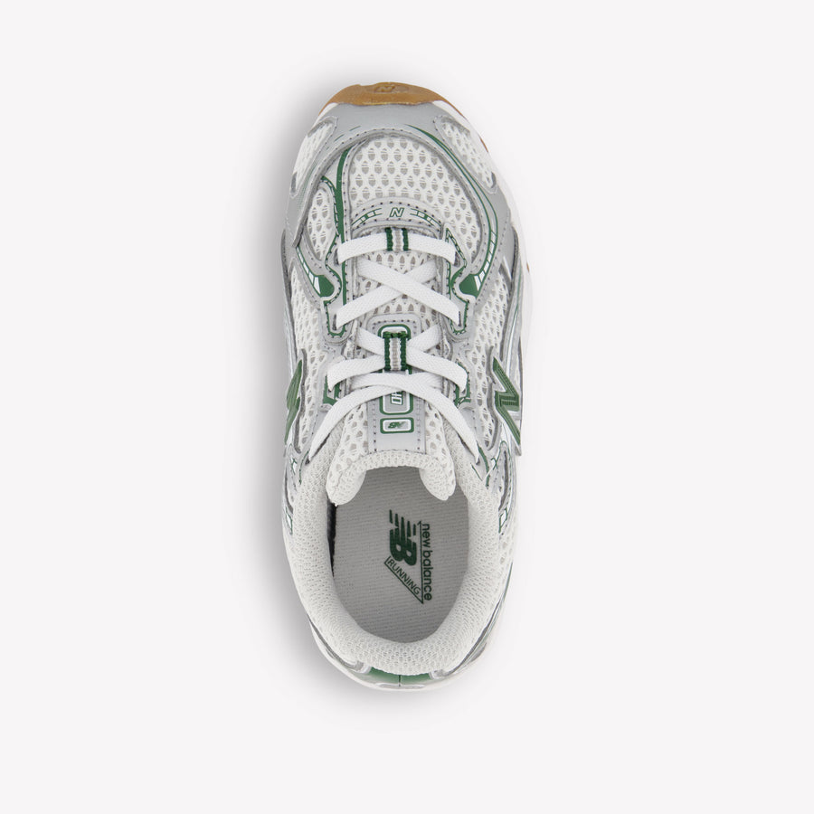 New Balance IZ740 Unisex Sneakers in Zilver