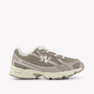 New Balance IZ740 Unisex Sneakers in Taupe