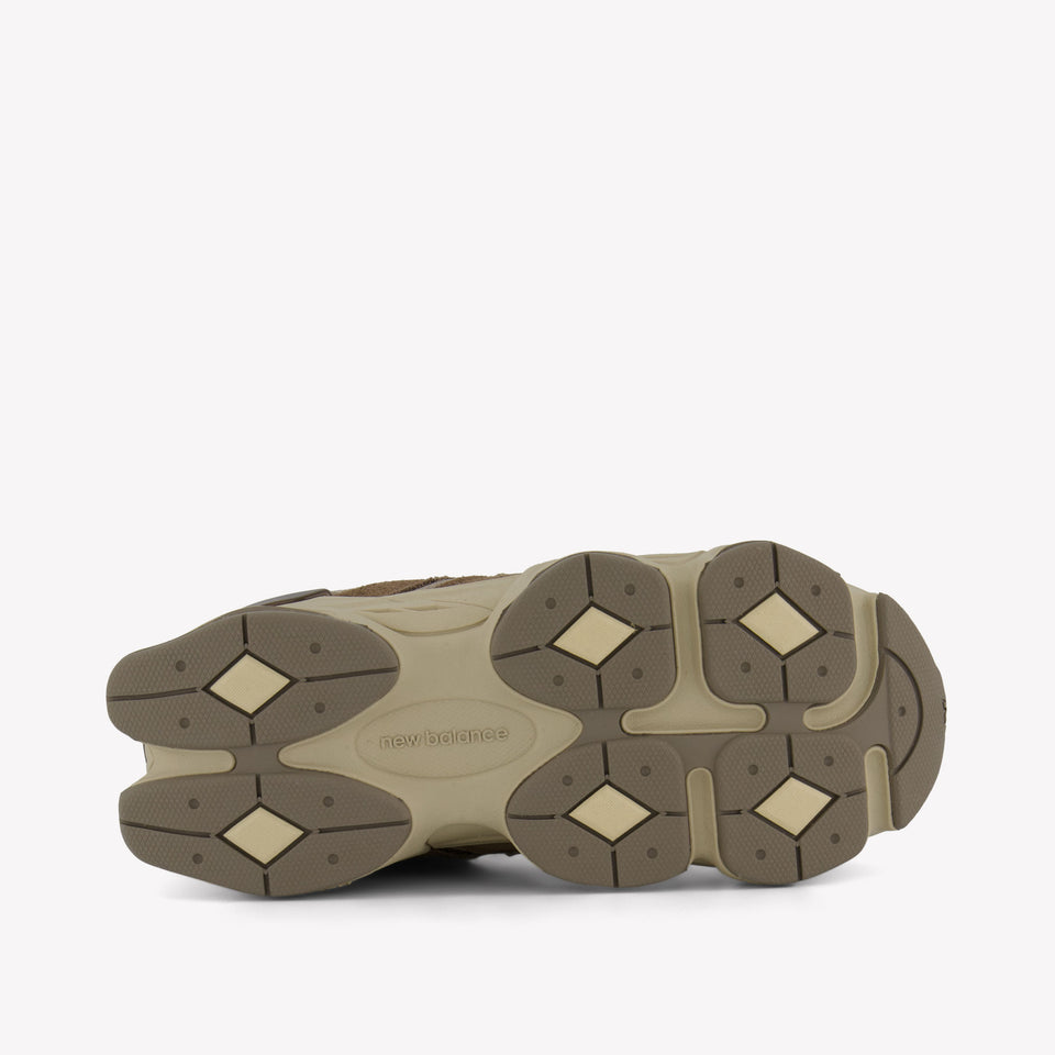 New Balance GC9060 Unisex Sneakers in Beige