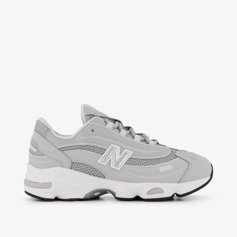 New Balance GC1000 Balance Unisex Sneakers in Licht Grijs