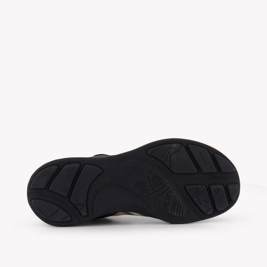Burberry Matrix Unisex Sneakers In Black