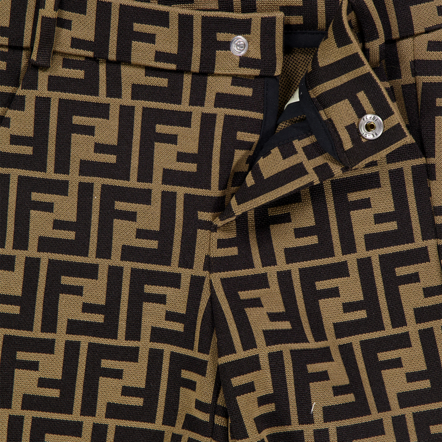 Fendi Baby Jongens Shorts In Bruin