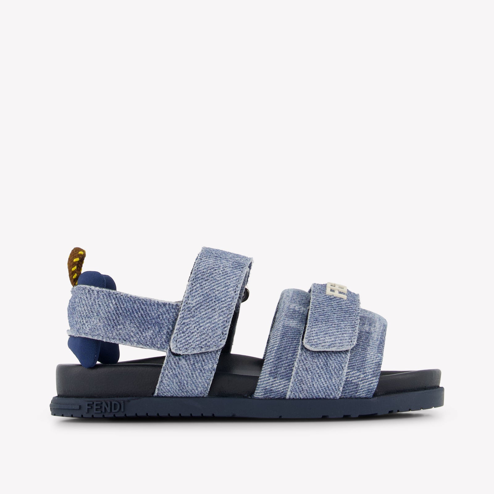 Fendi Unisex Sandalen In Blauw